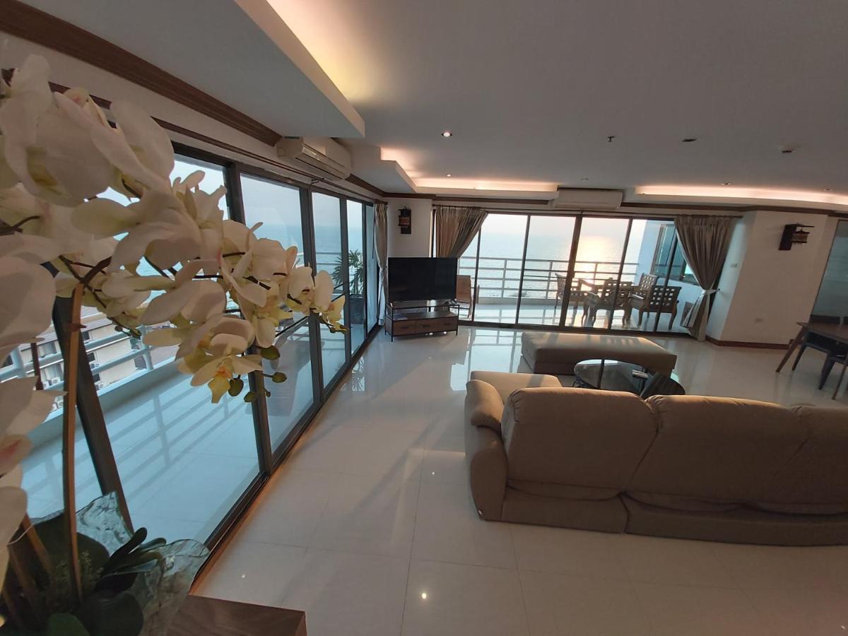 Condominum In Jomtien Beach With Sea View, Balcony And Free Wifi Паттайя Экстерьер фото